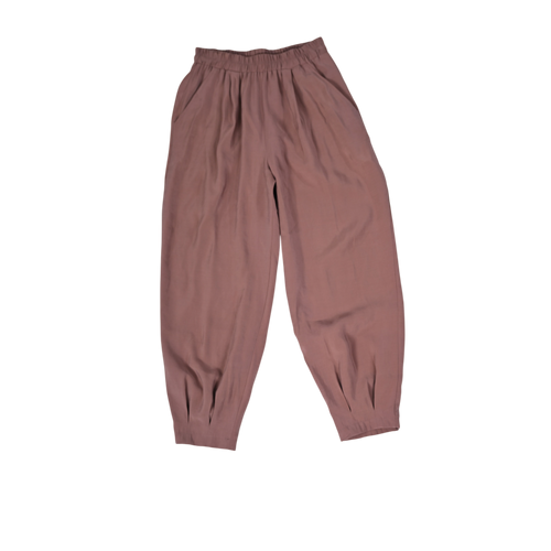 Chic dusty rose high-waisted harem trousers with an elasticated waistband