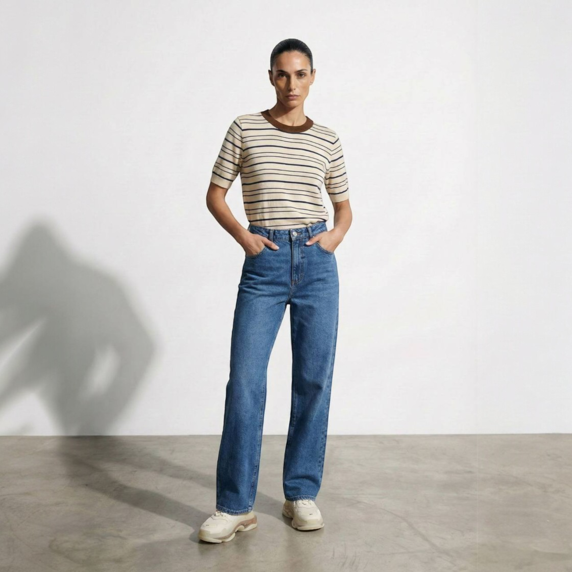Striped short-sleeve top with round neck
